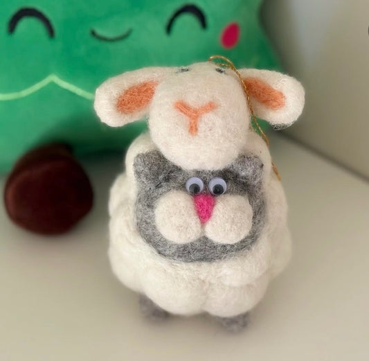 Lamb cat