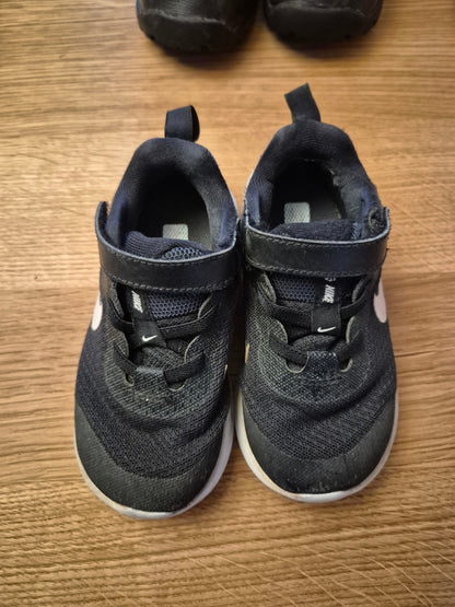 25 Nike skór