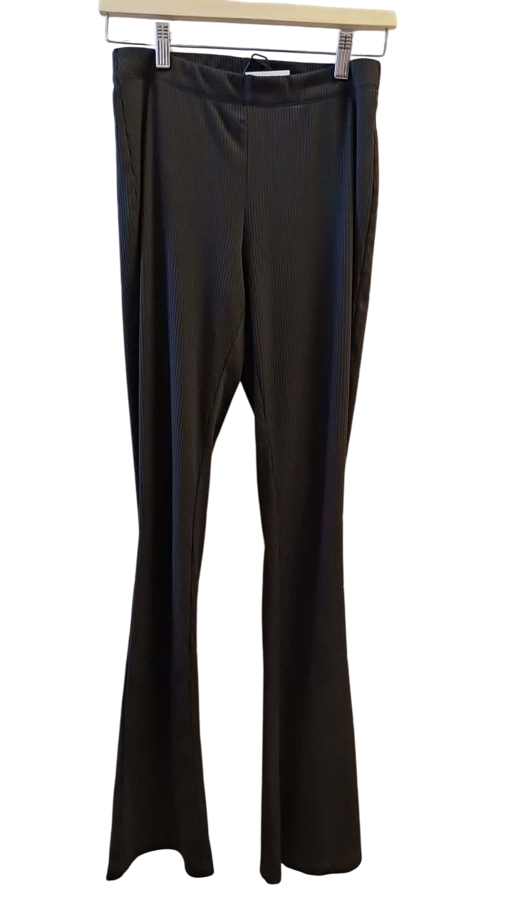 svartar buxur