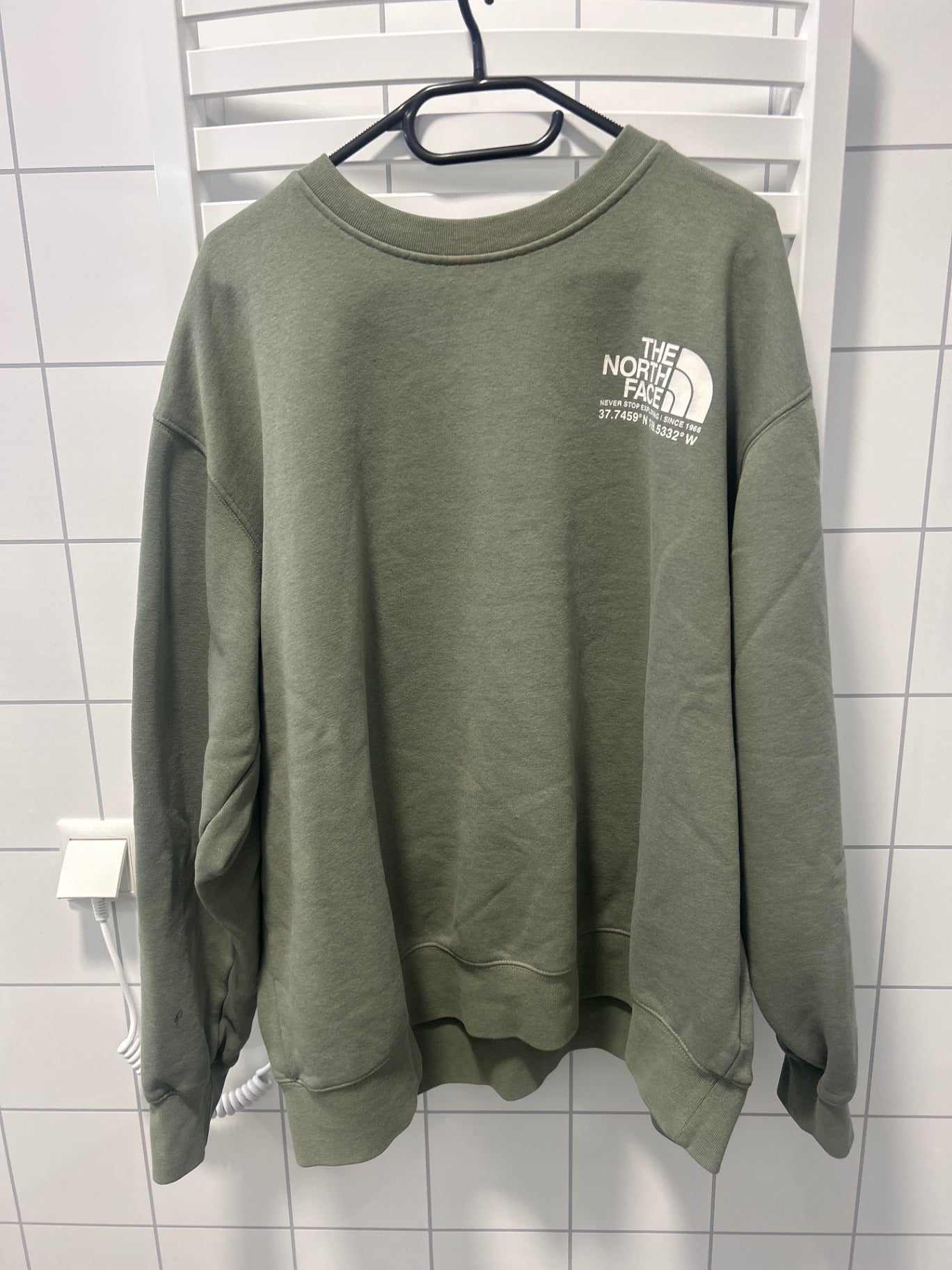 North face peysa - XL