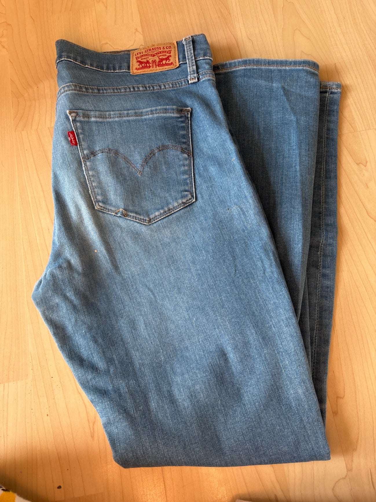 Levi’s (vantar stærð)