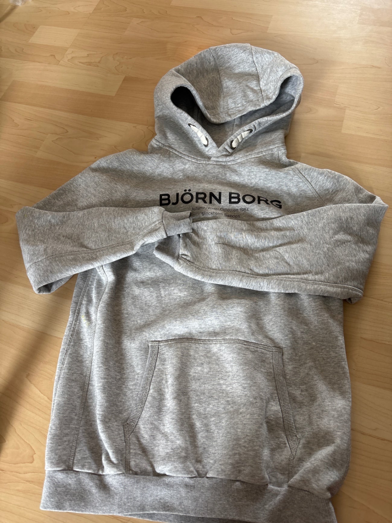 Grá hettupeysa 158-164