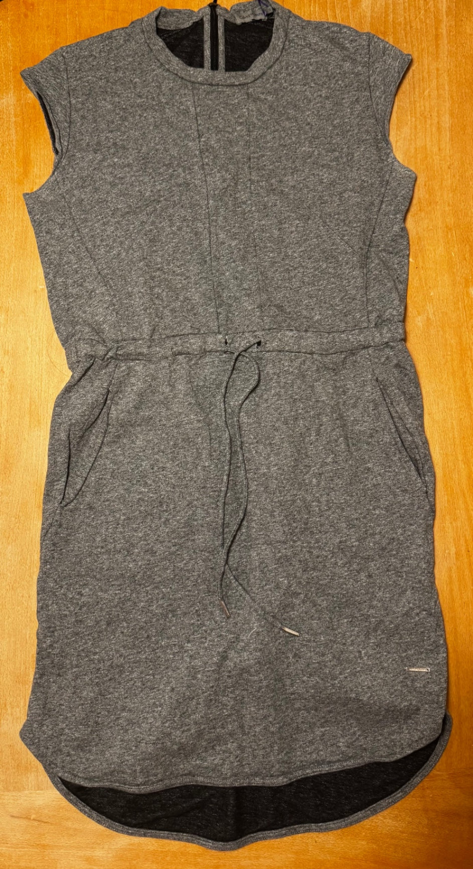 Kjóll Calvin Klein S 