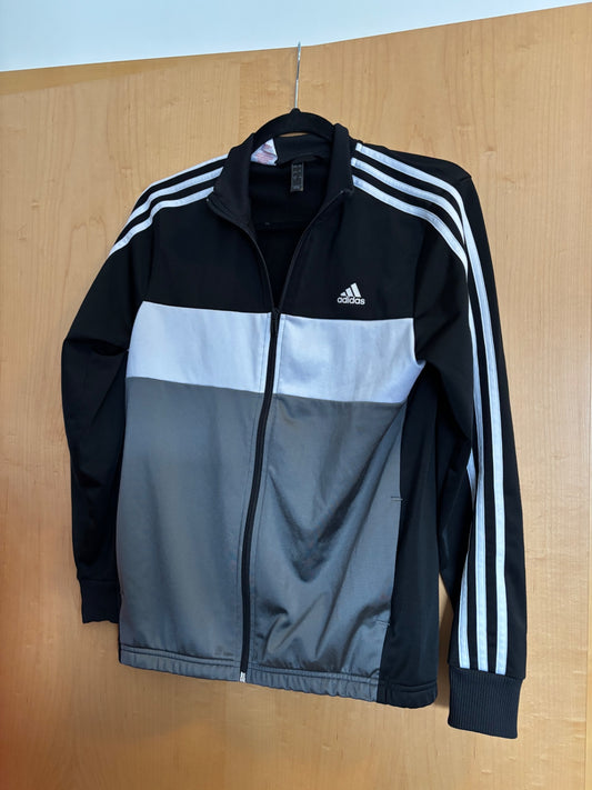 Adidas peysa 13-14 ára