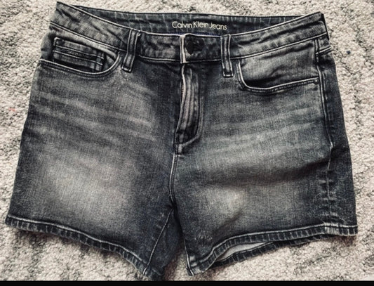 Calvin Klein M(W28)