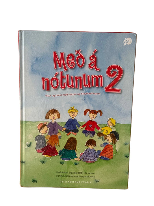 Með á nótunum 2