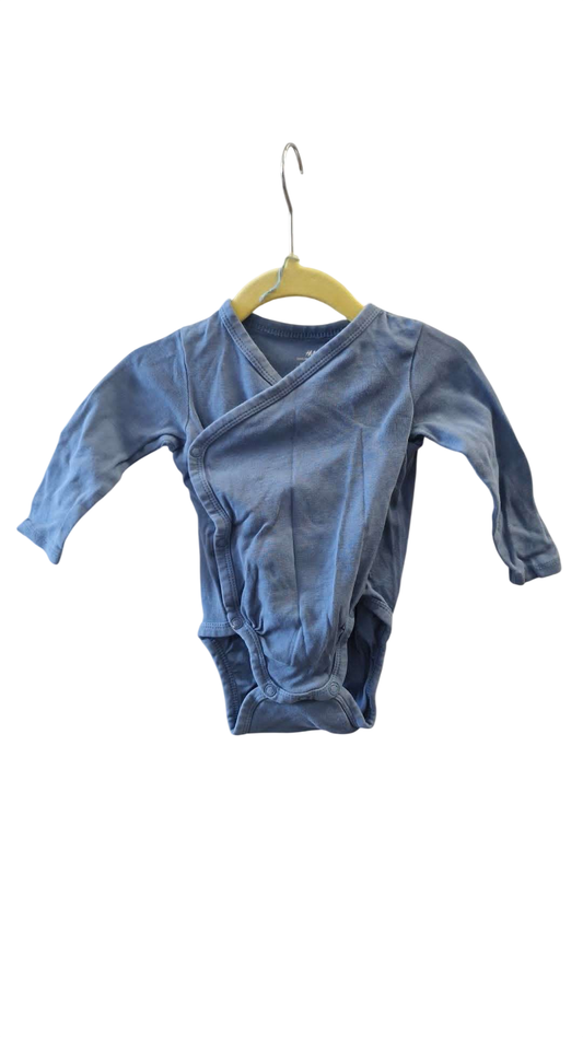 H&M blá samfella 68