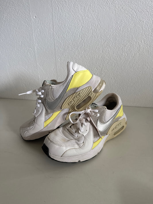 Nike air max skór með gulu