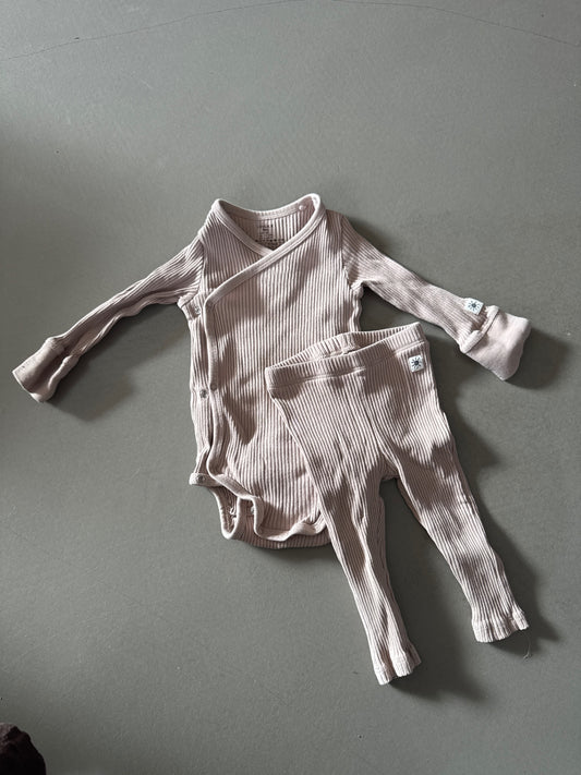 Lindex beige sett