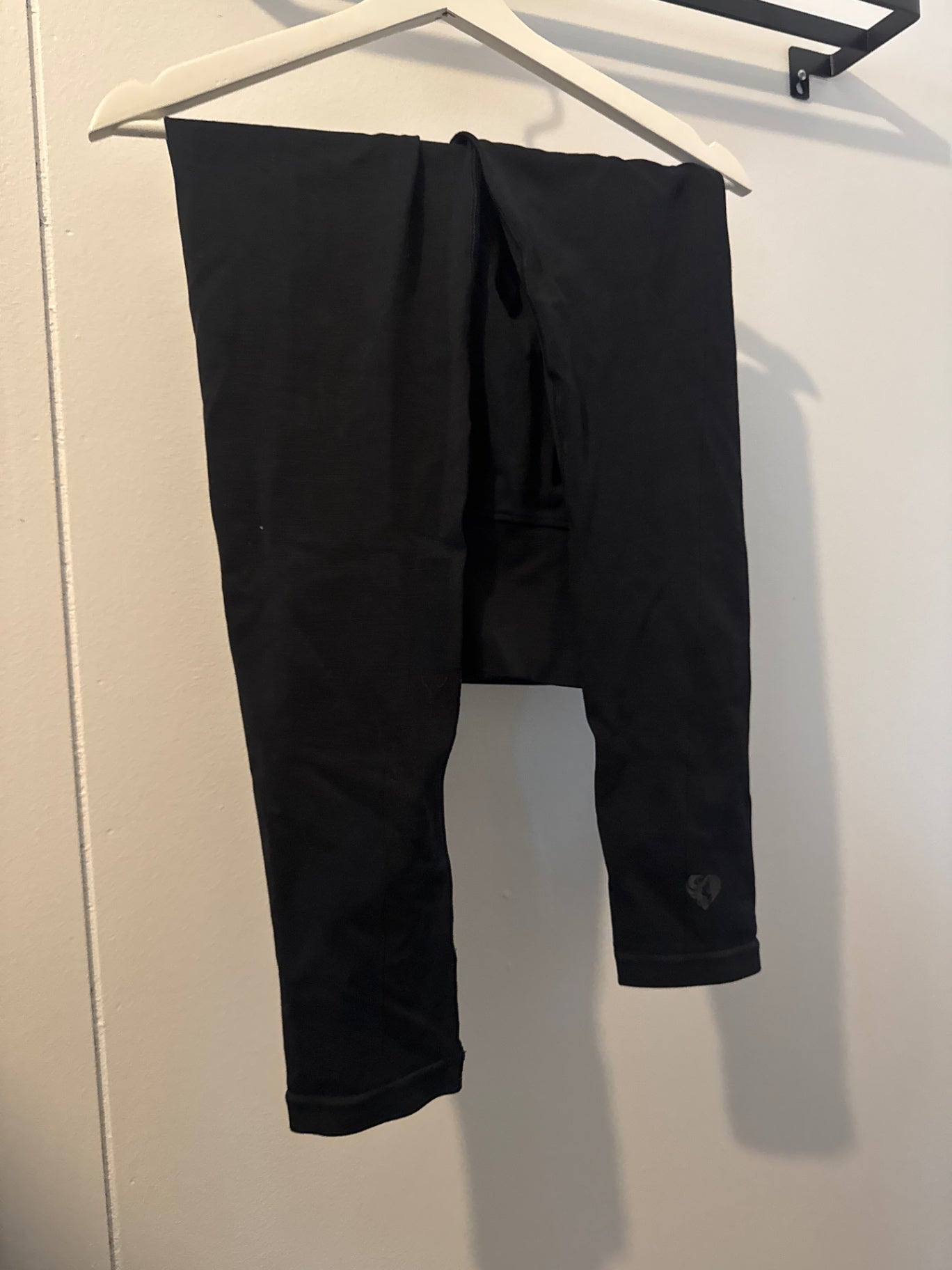 L women best svartar seamless buxur