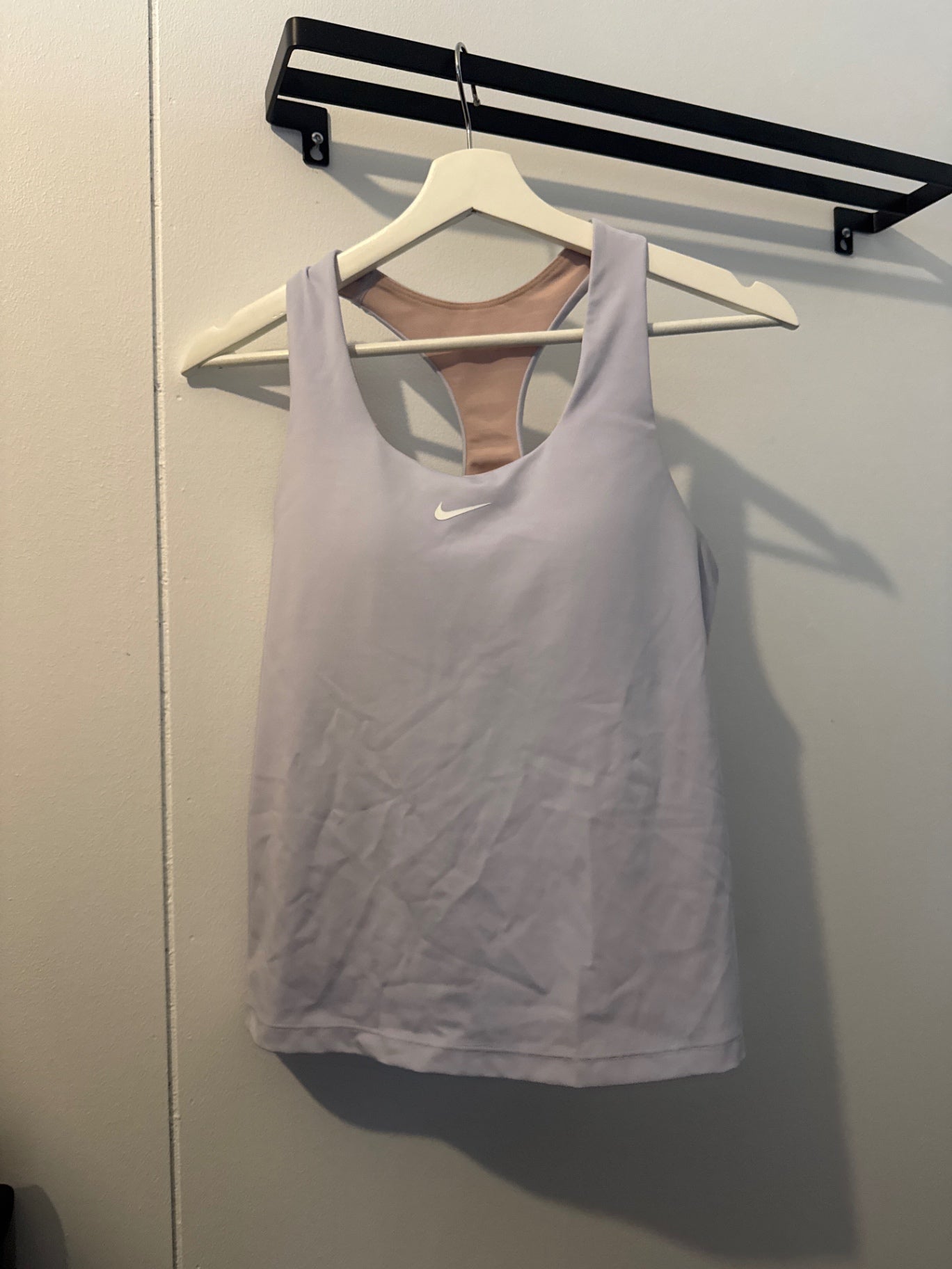 XL innb.toppur fjólublár hlýrabolur nike