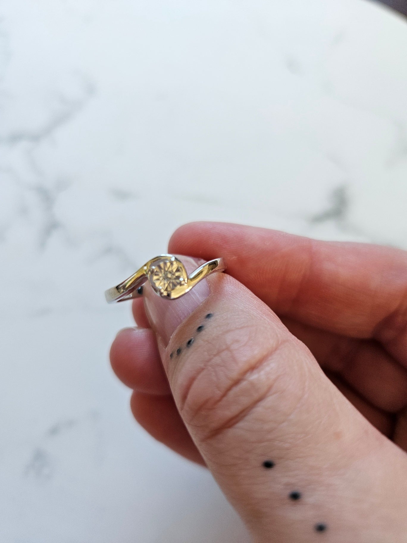 56 925 Sterling Silver hringur með demant