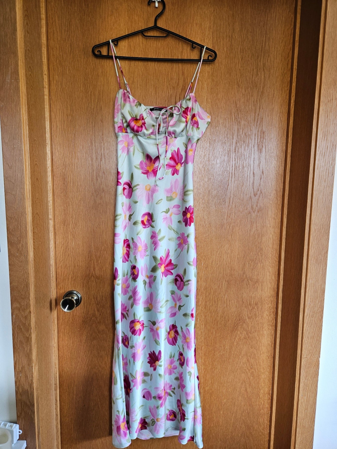 36 Gina Tricot blómakjóll