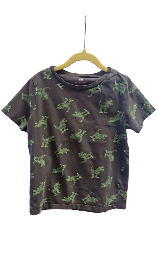 H&M risaeðlubolur 122/128