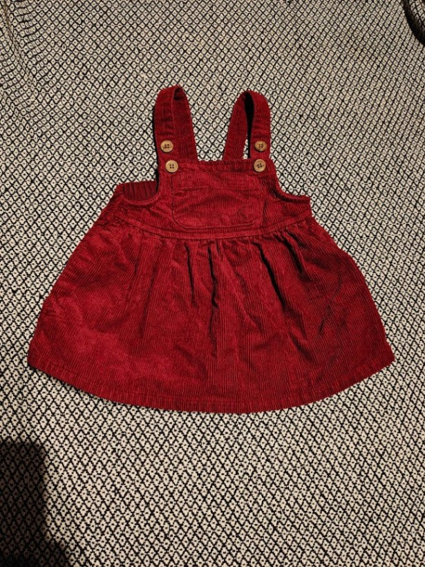 Skokkur. 3-6M
