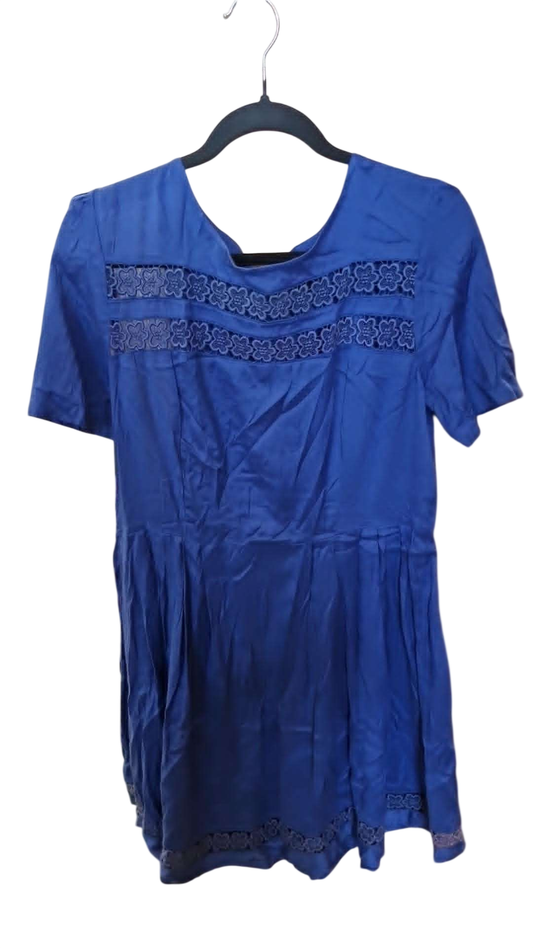 Asos blár kjóll 16