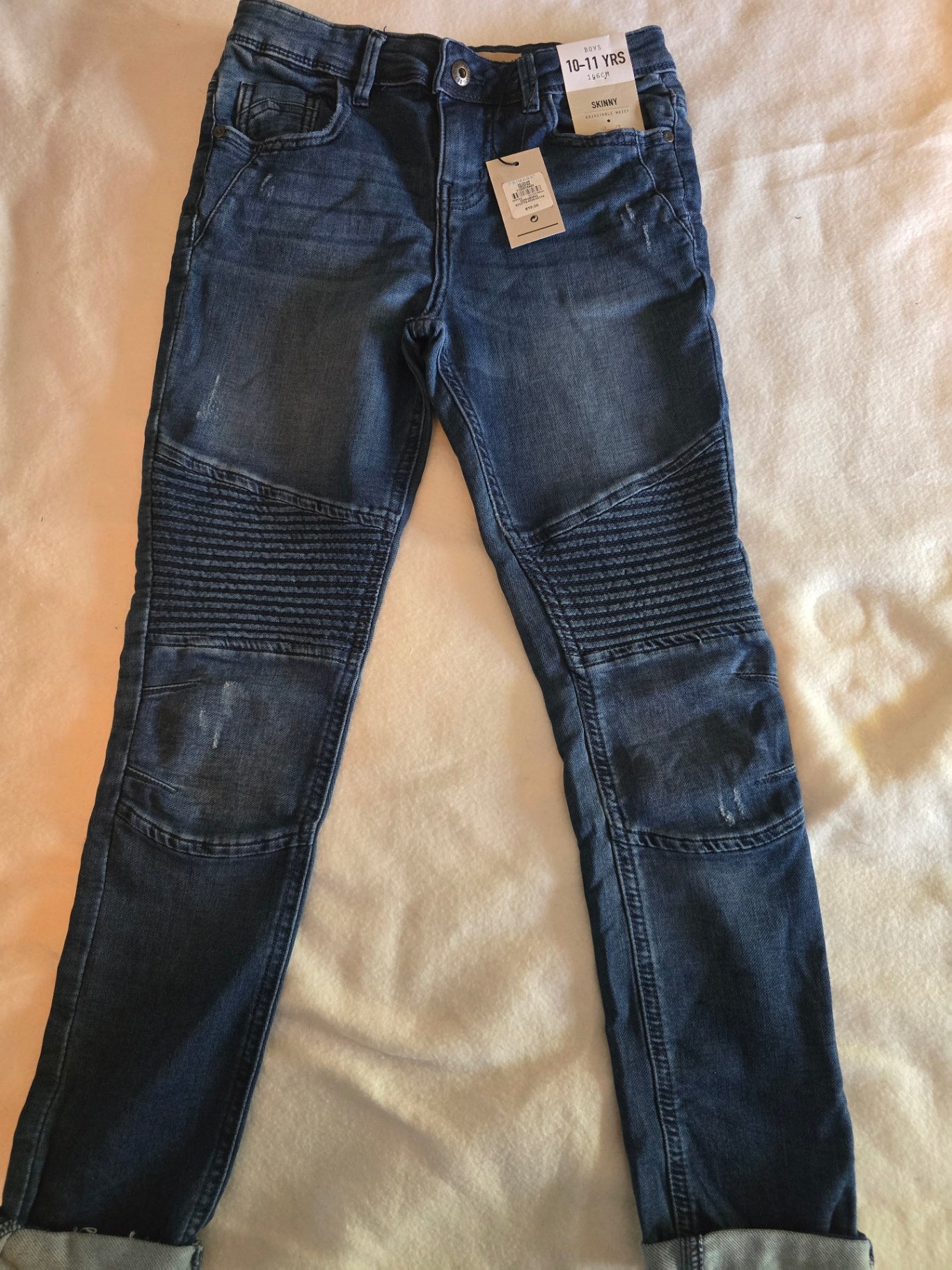 10-11 ára- ónotaðar gallabuxur úr Primark
