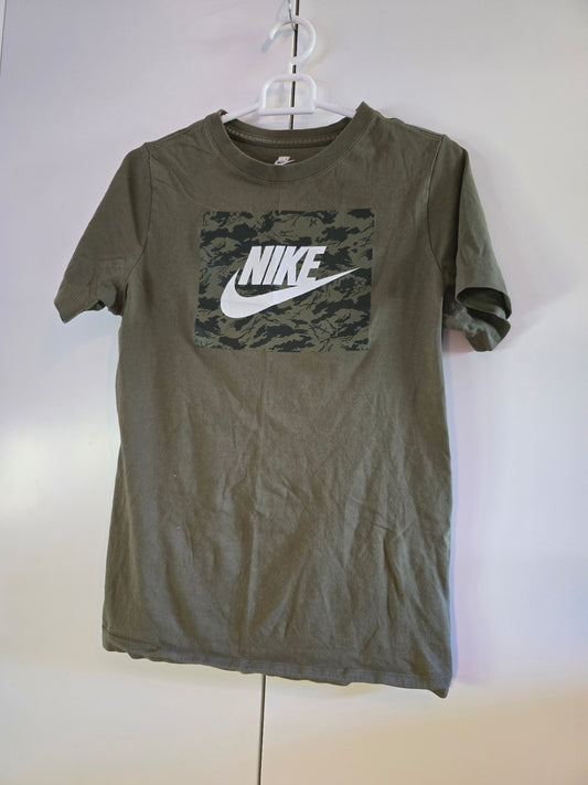 147-158 - Nike bokur grænn