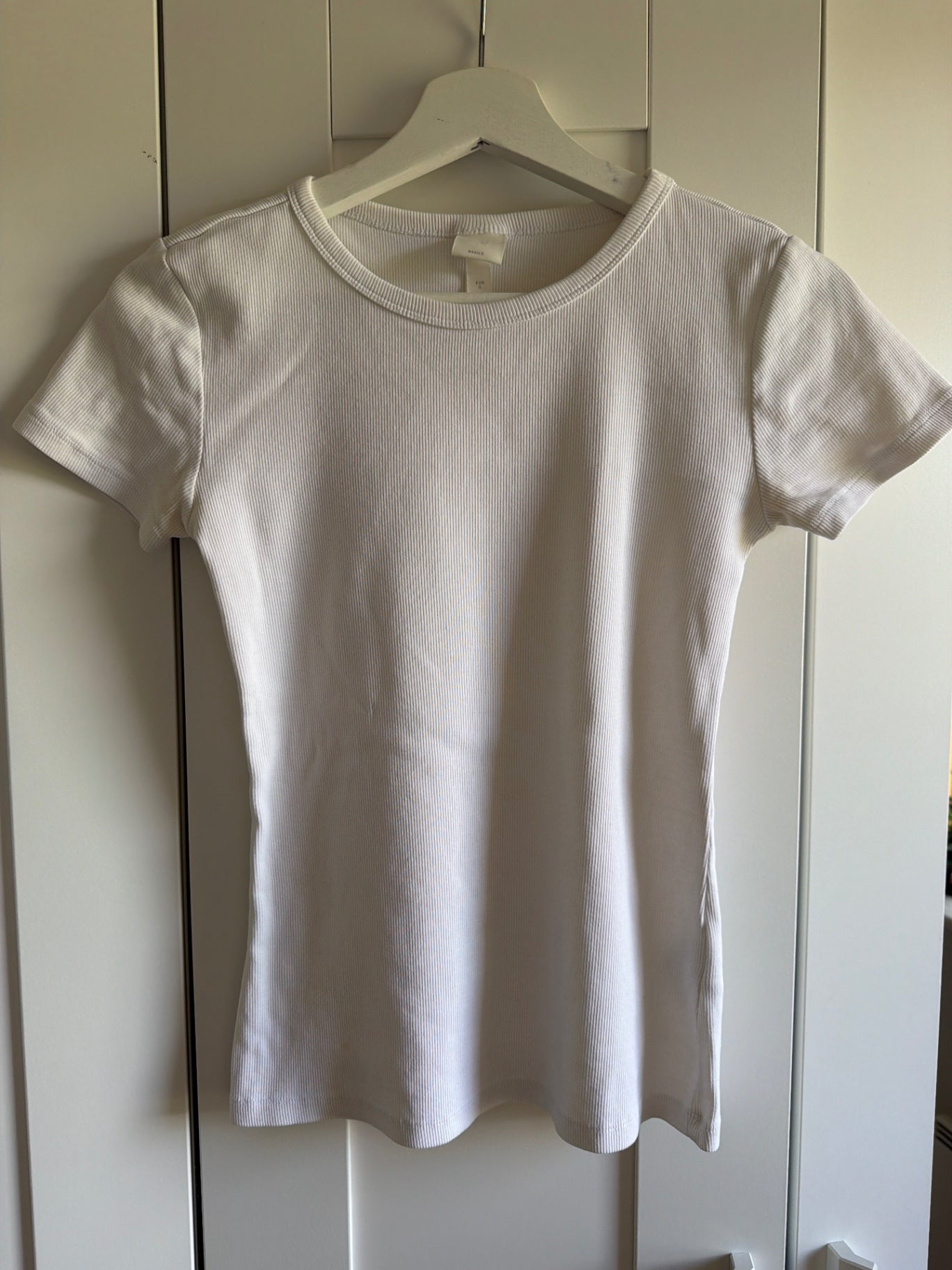H&m white T-shirt S