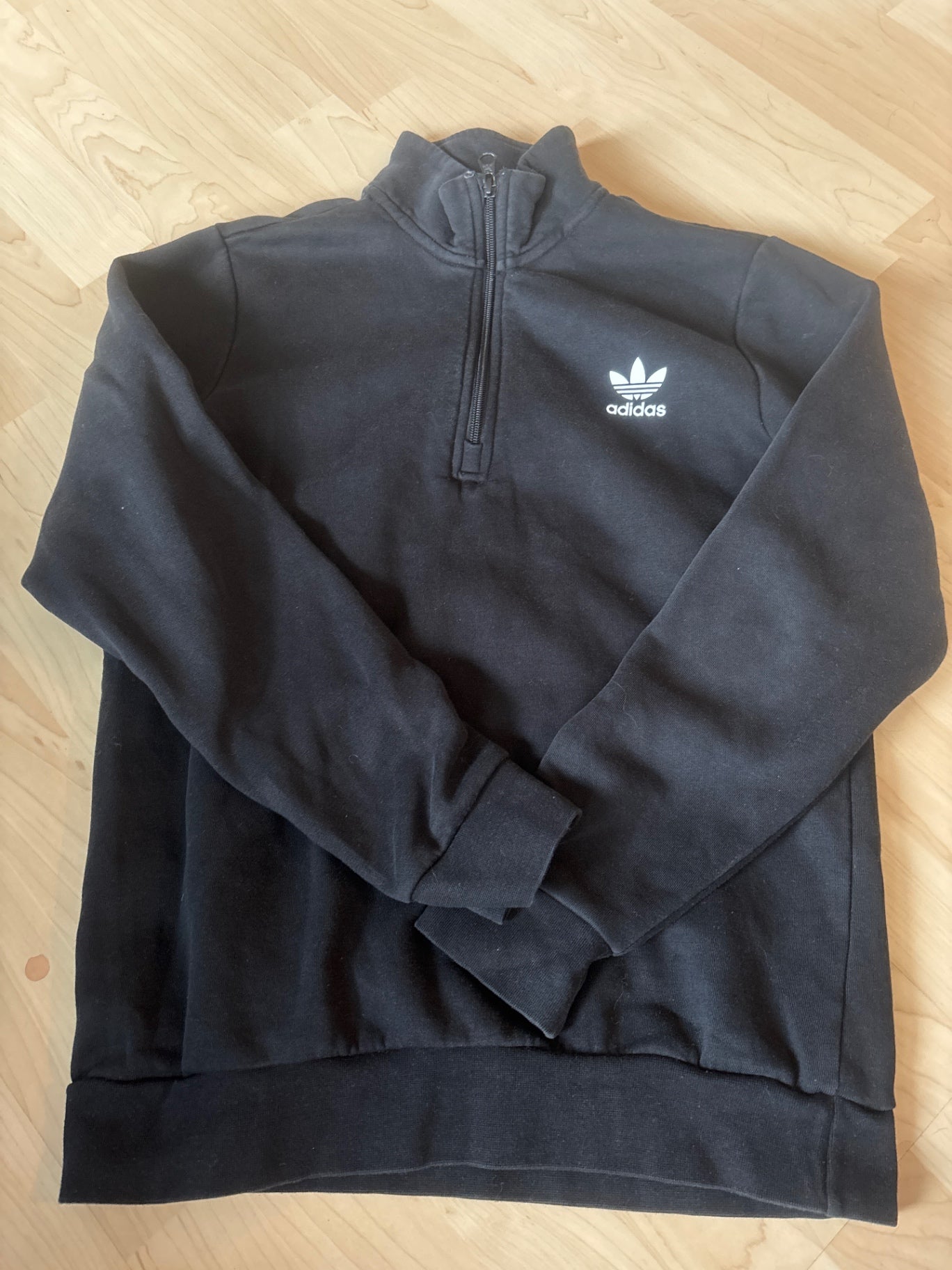 Adidas peysa 13-14y