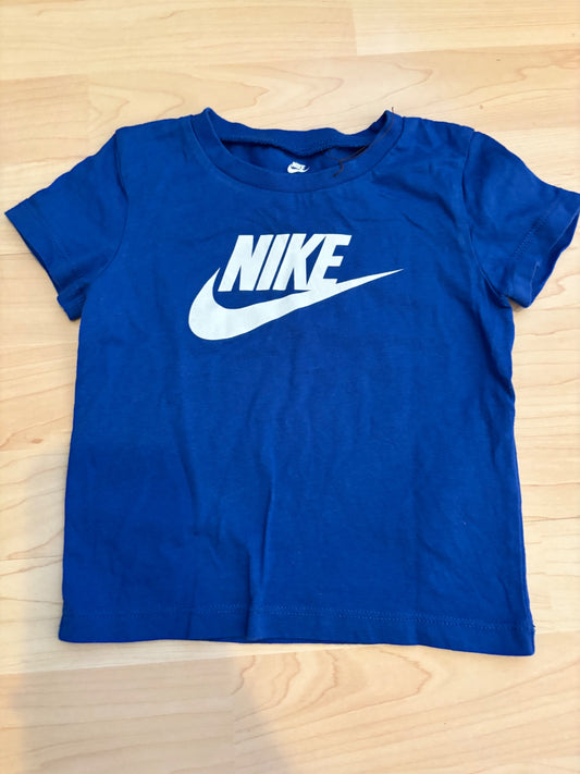 Nike bolur 74-80