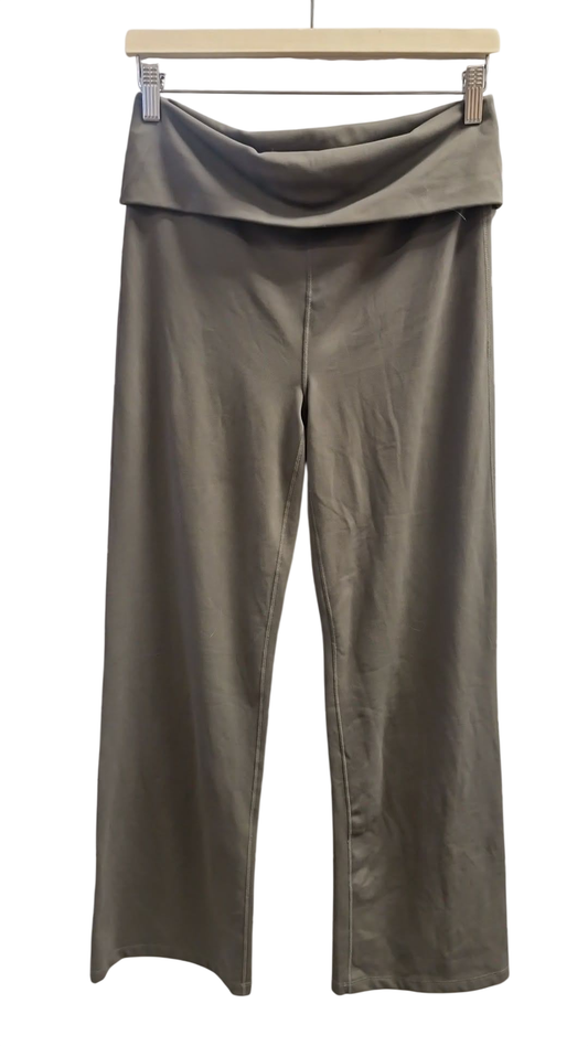 Nike fold over buxur M