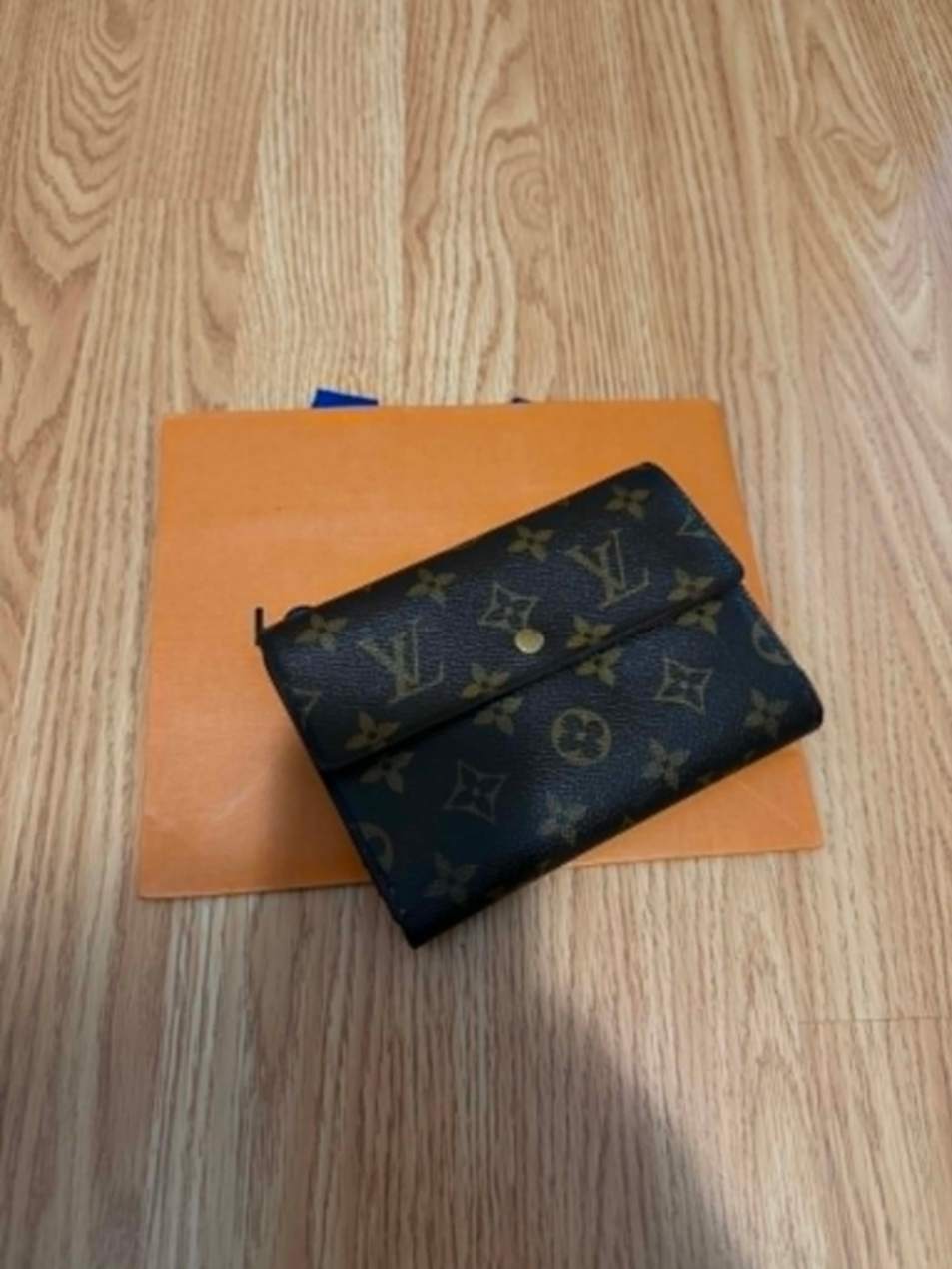 LV wallet original 