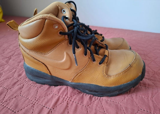 Nike skór 