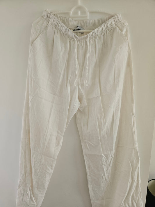 M-Bershka hör buxur 