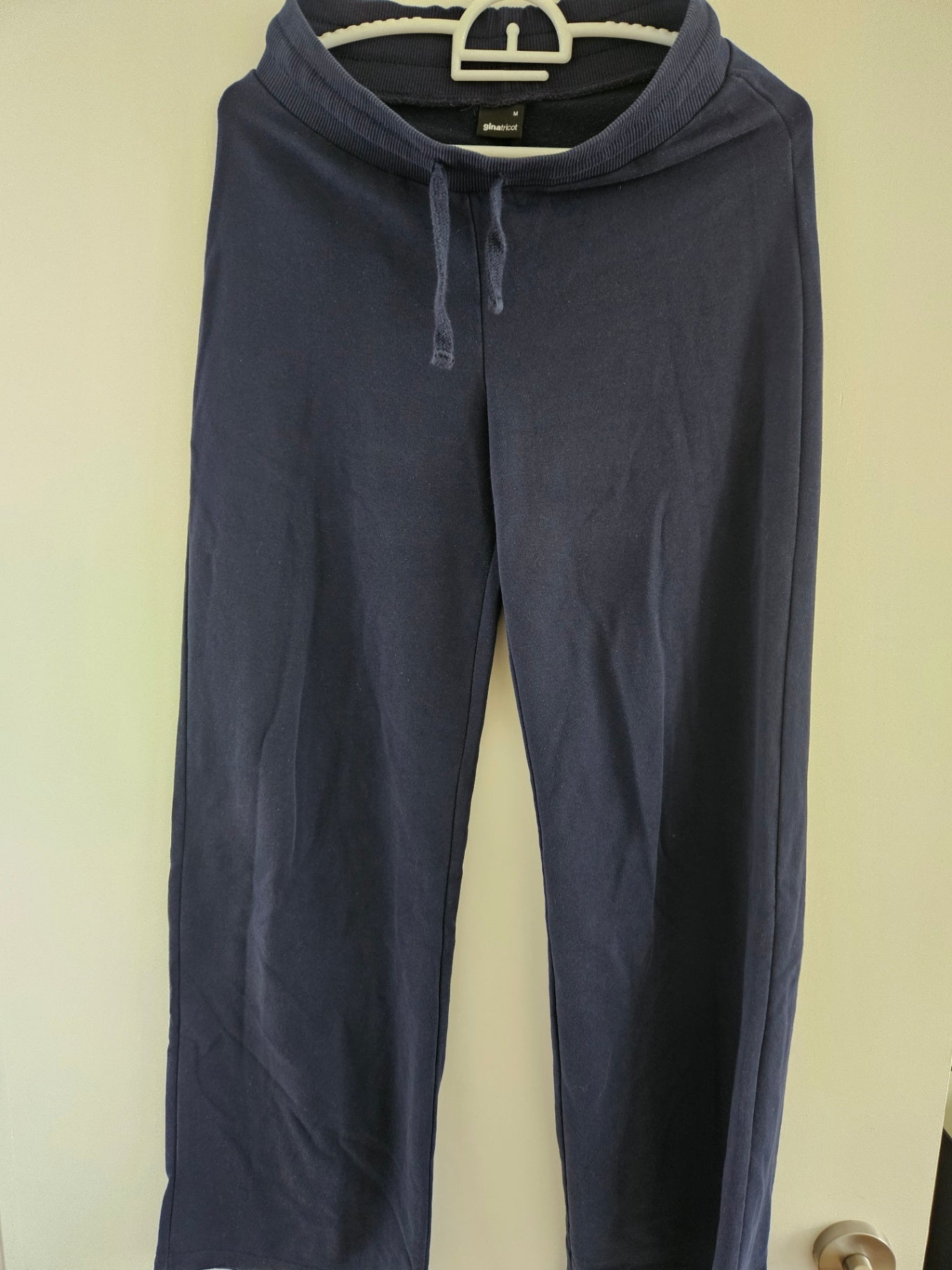 M-ginatricot joggingbuxur