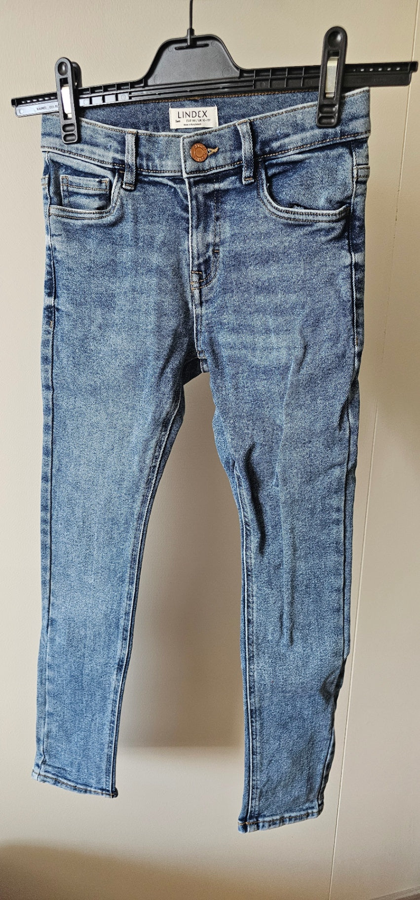 146 - Lindex - Gallabuxur Sam