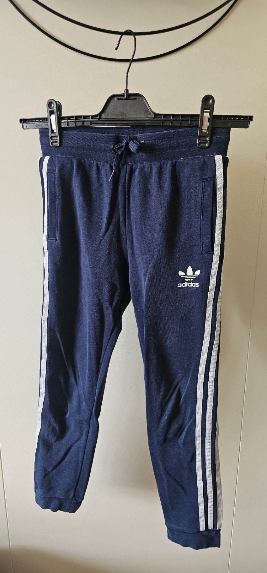 146 - Adidas - Bláar m/röndum
