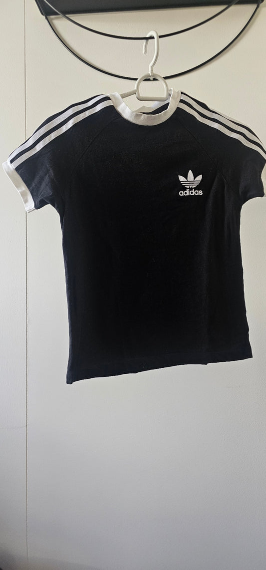 140 - Adidas- 3Rendur