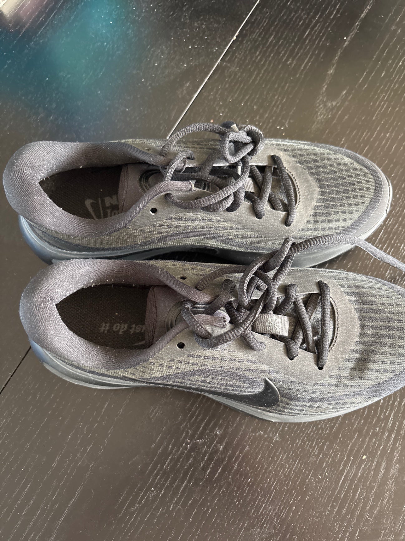 Nike skór svartir 38,5