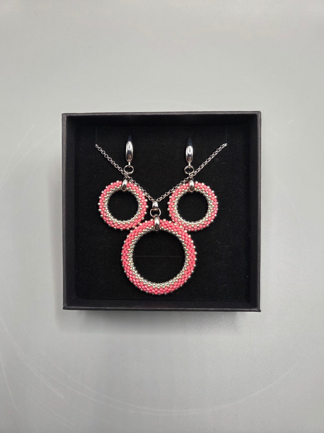 set of earrings and necklace 