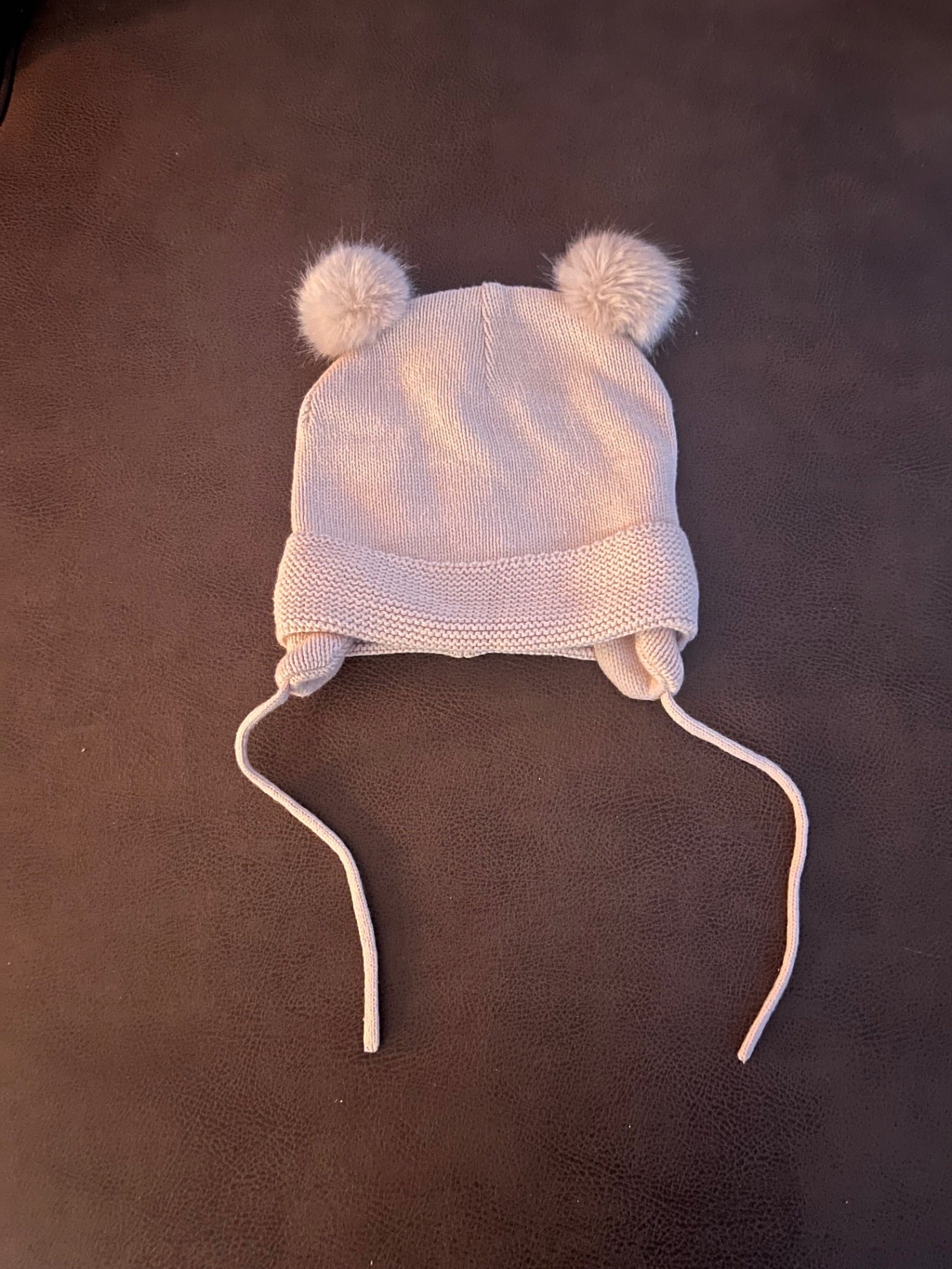 H&M húfa 9-12 mán