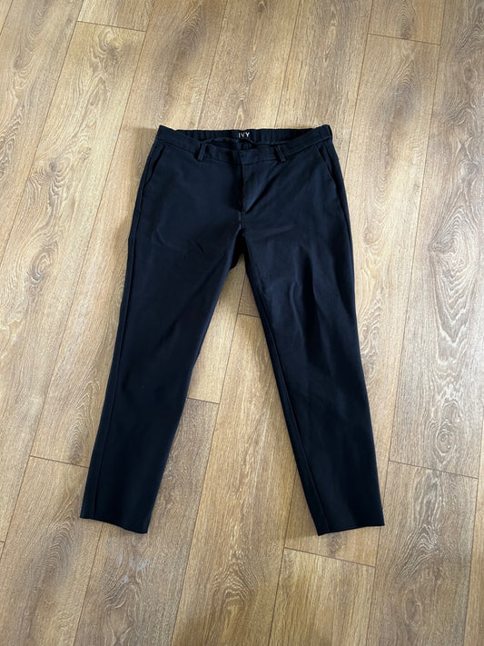 Sparibuxur kvk svartar W34