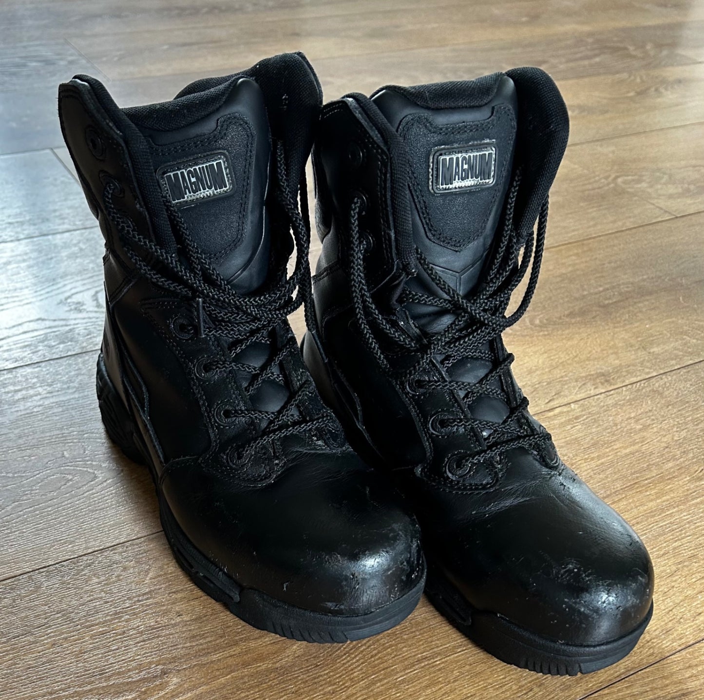 Boots með stáltá st.38