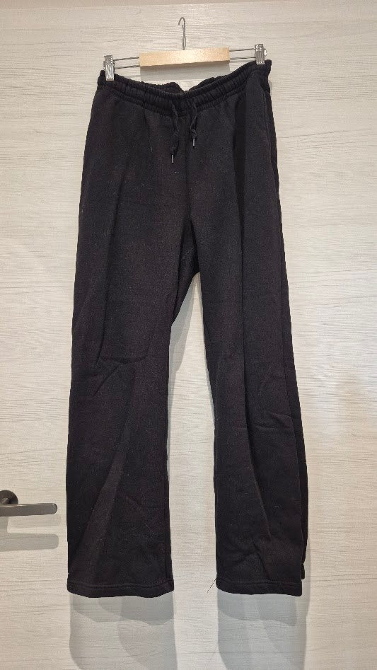 L Gina tricot buxur