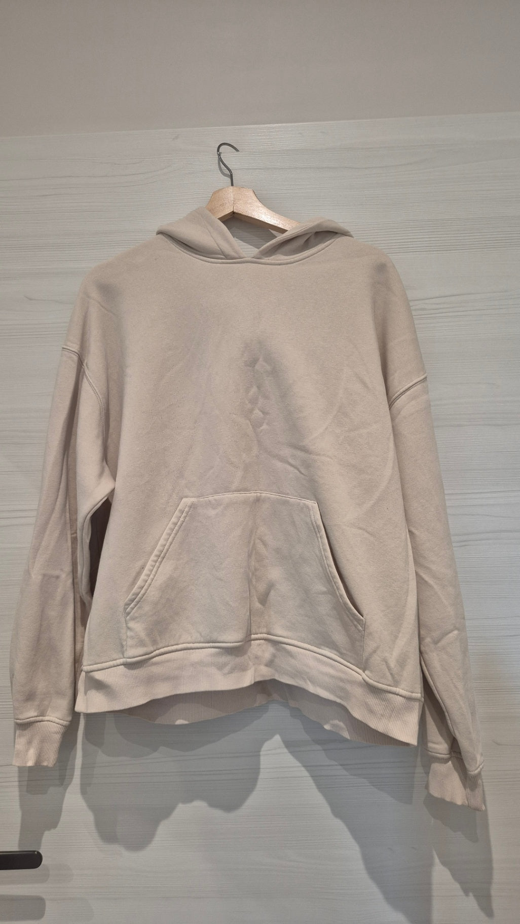 L Gina tricot hettupeysa