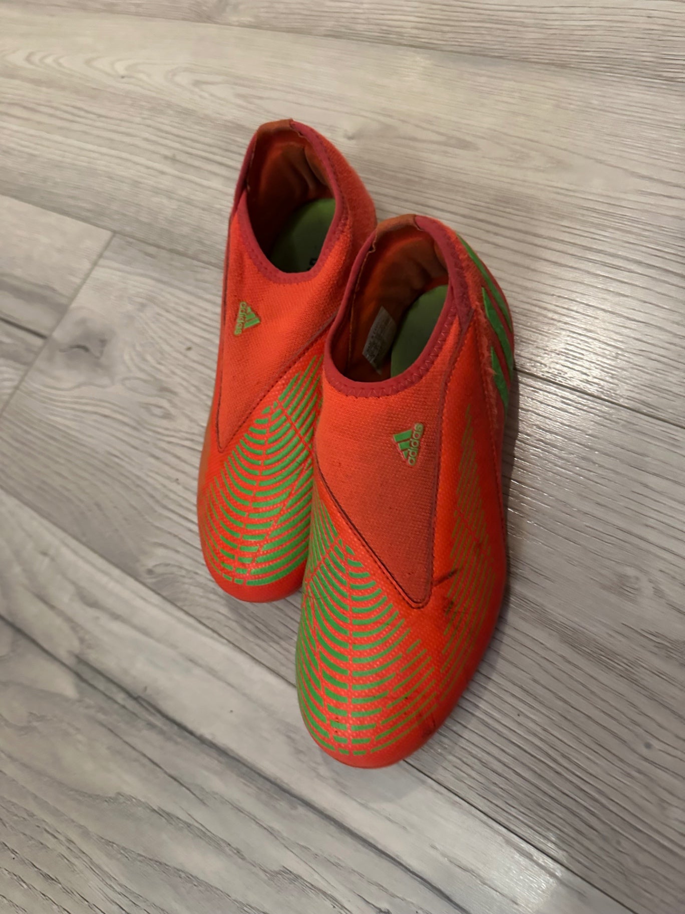 Adidas takkaskór st: 36