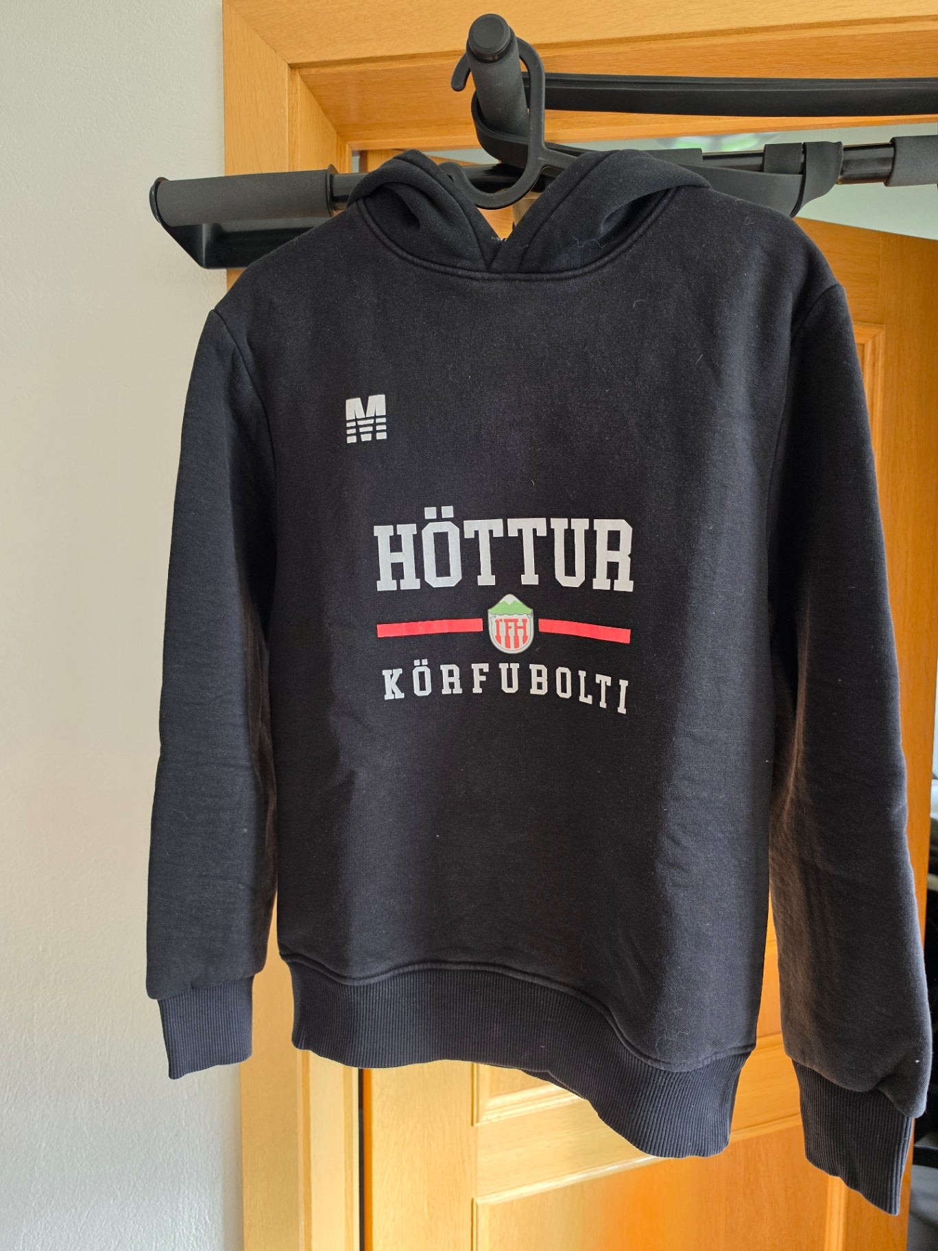 Höttur körfubolti hettupeysa