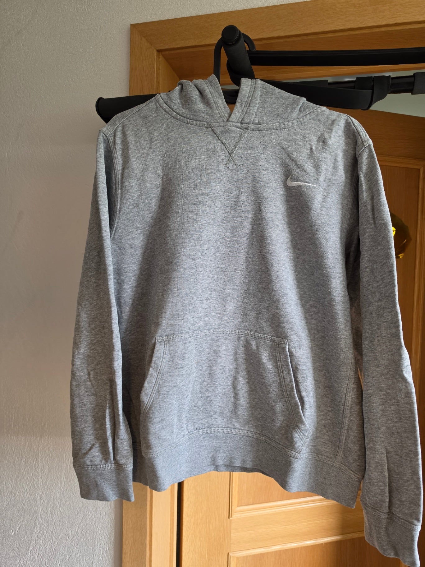 Nike hettupeysa