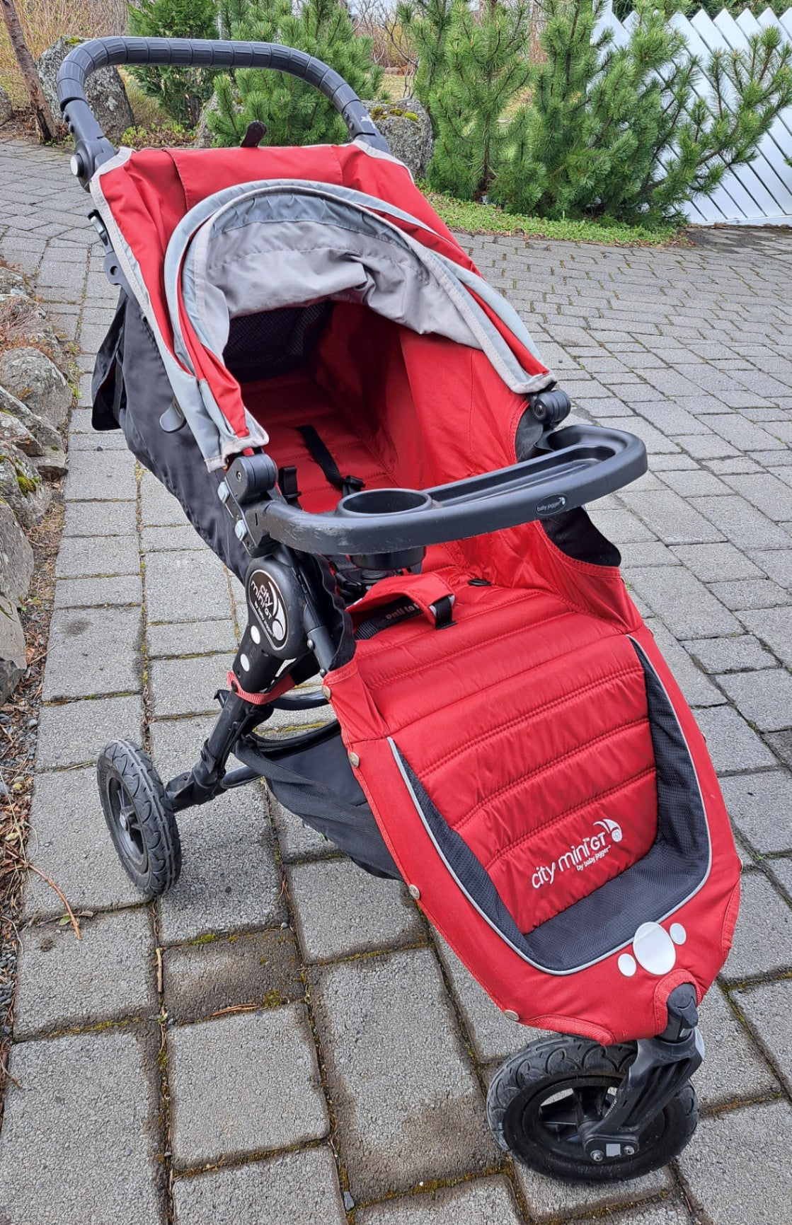 Babyjogger kerra + regnplast
