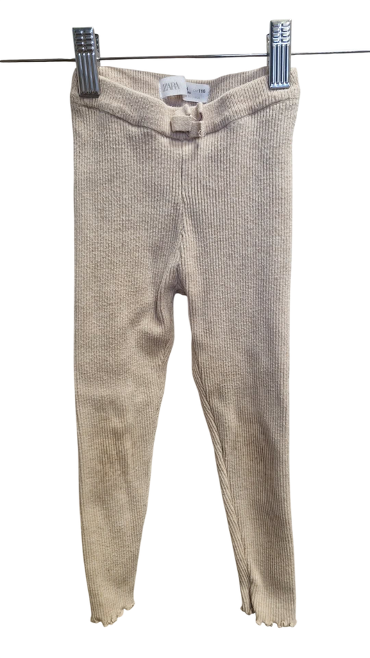 Zara ljósbrúnar leggings 116