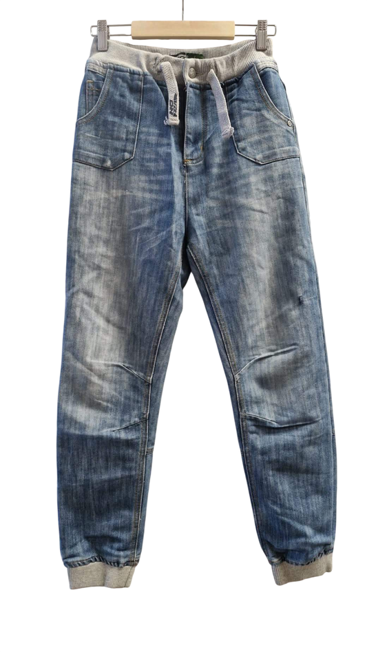 NoFear galla joggers 13y smá viðgerð, sést á mynd