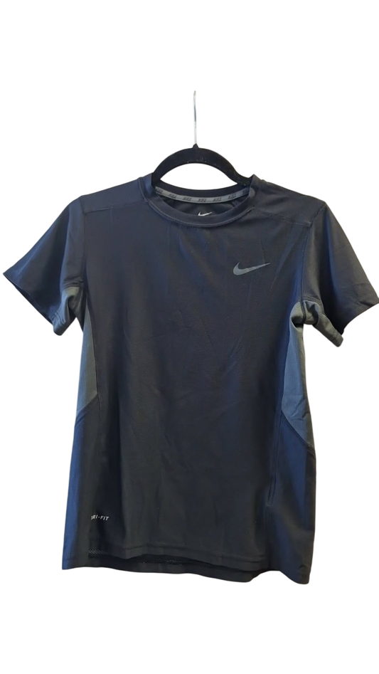 Nike Drifit bolur S