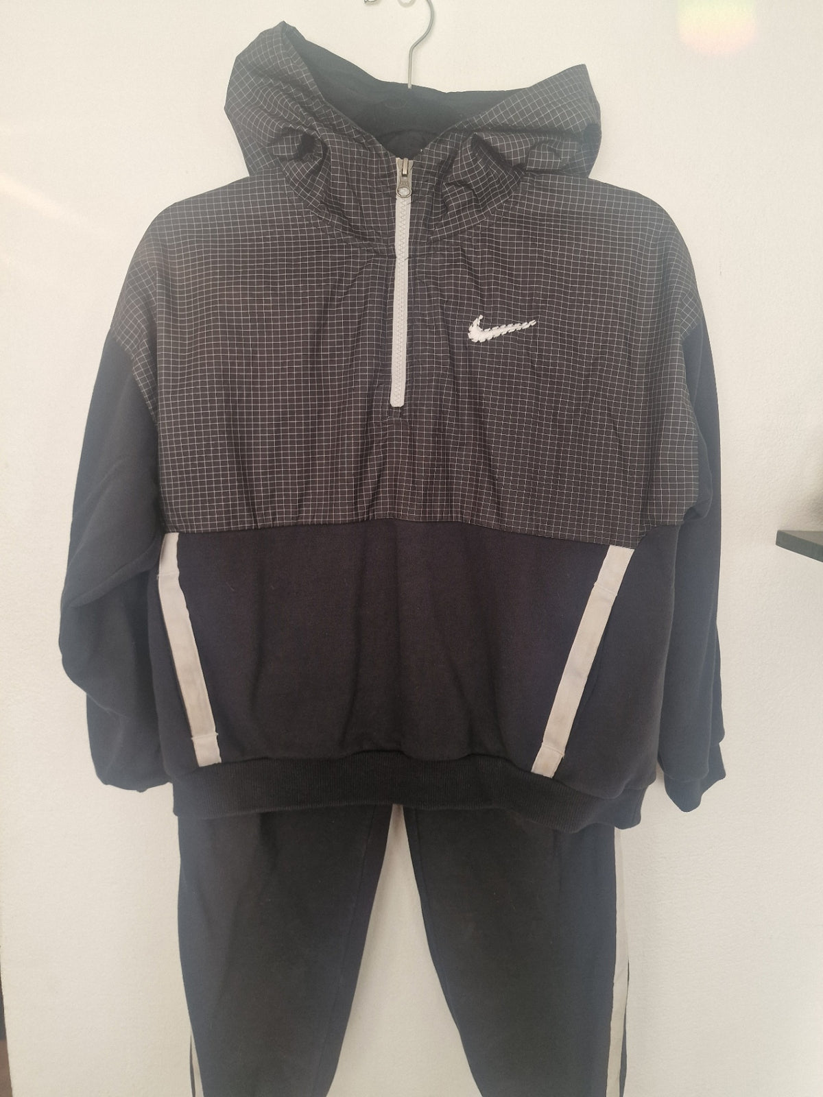 Nike vindsett 147-158