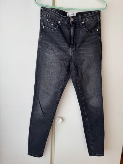 Calvin Klein buxur 28 HW