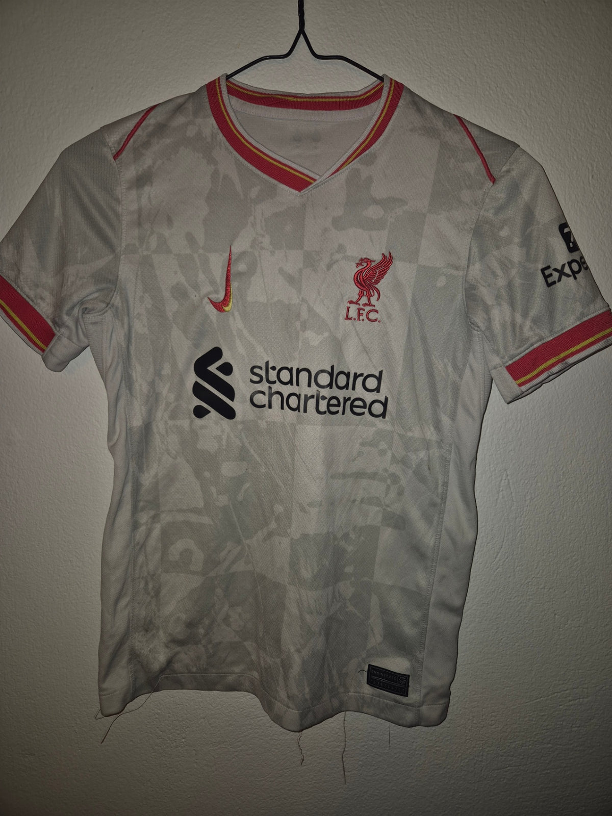 Liverpool 137-147